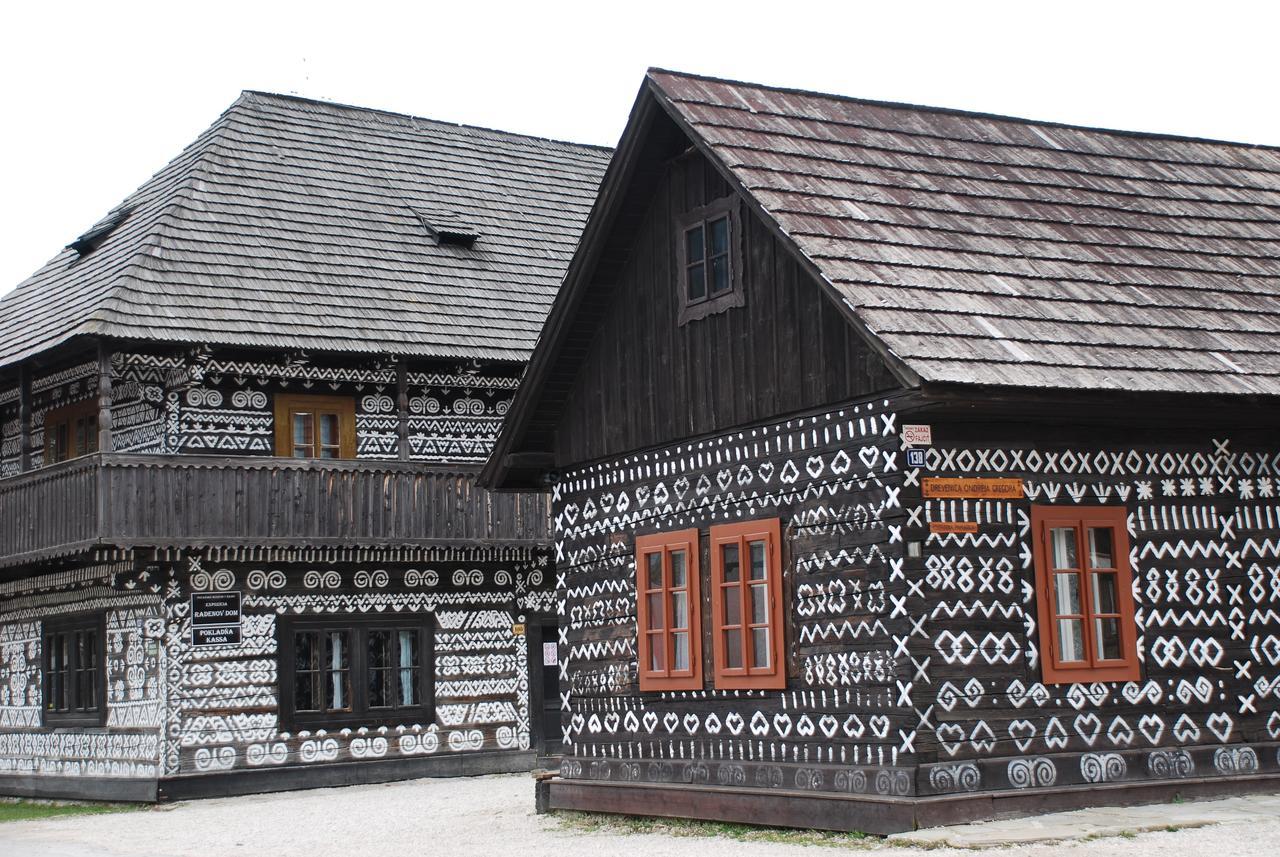 Hotel Banik Nitrianske Rudno Zewnętrze zdjęcie
