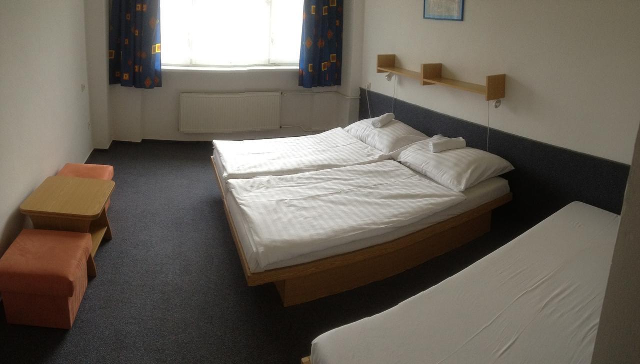 Hotel Banik Nitrianske Rudno Zewnętrze zdjęcie
